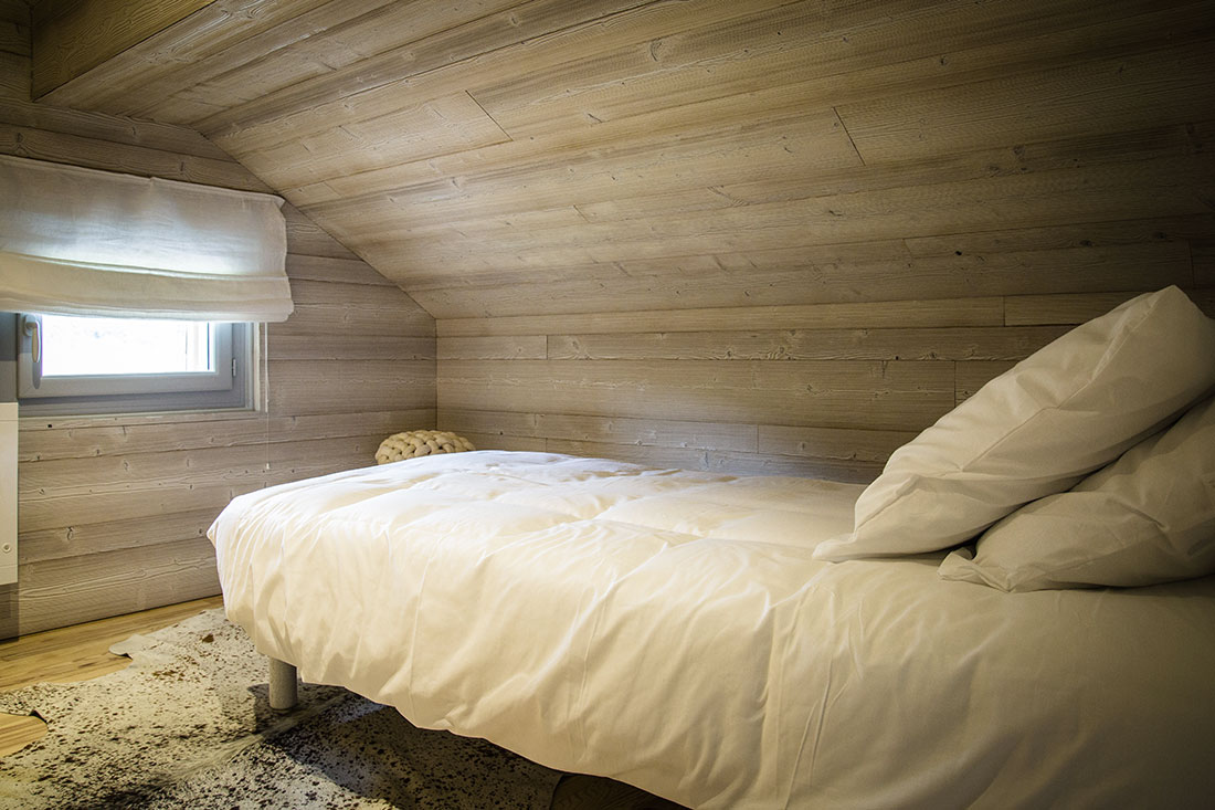 Chambre gite chalet bois location Jura